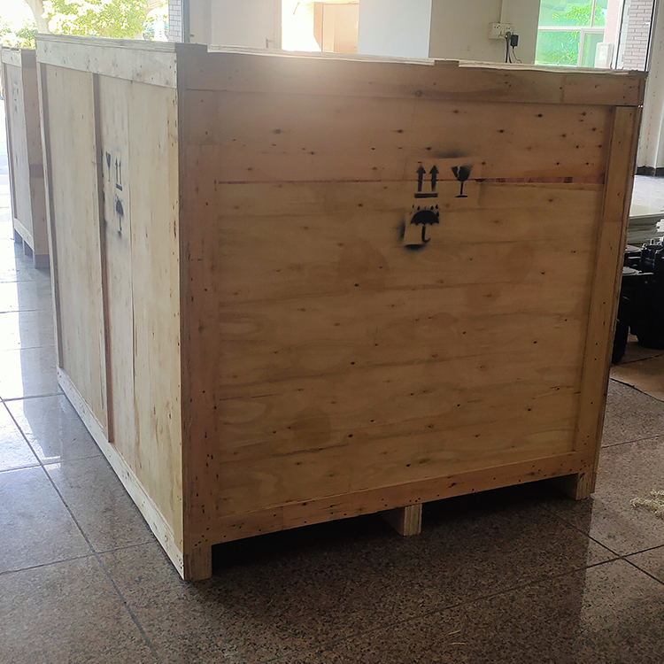 厂家专业生产耐高温钢带木箱实木木箱包装