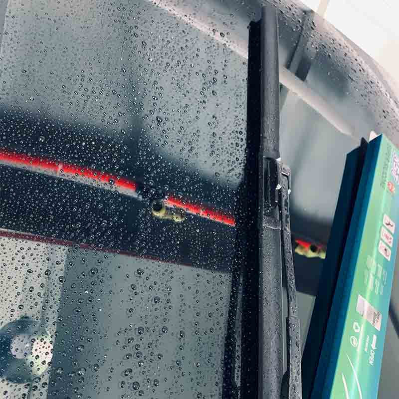 通用汽車無骨雨刮器 耐高低溫鍍膜雨刷